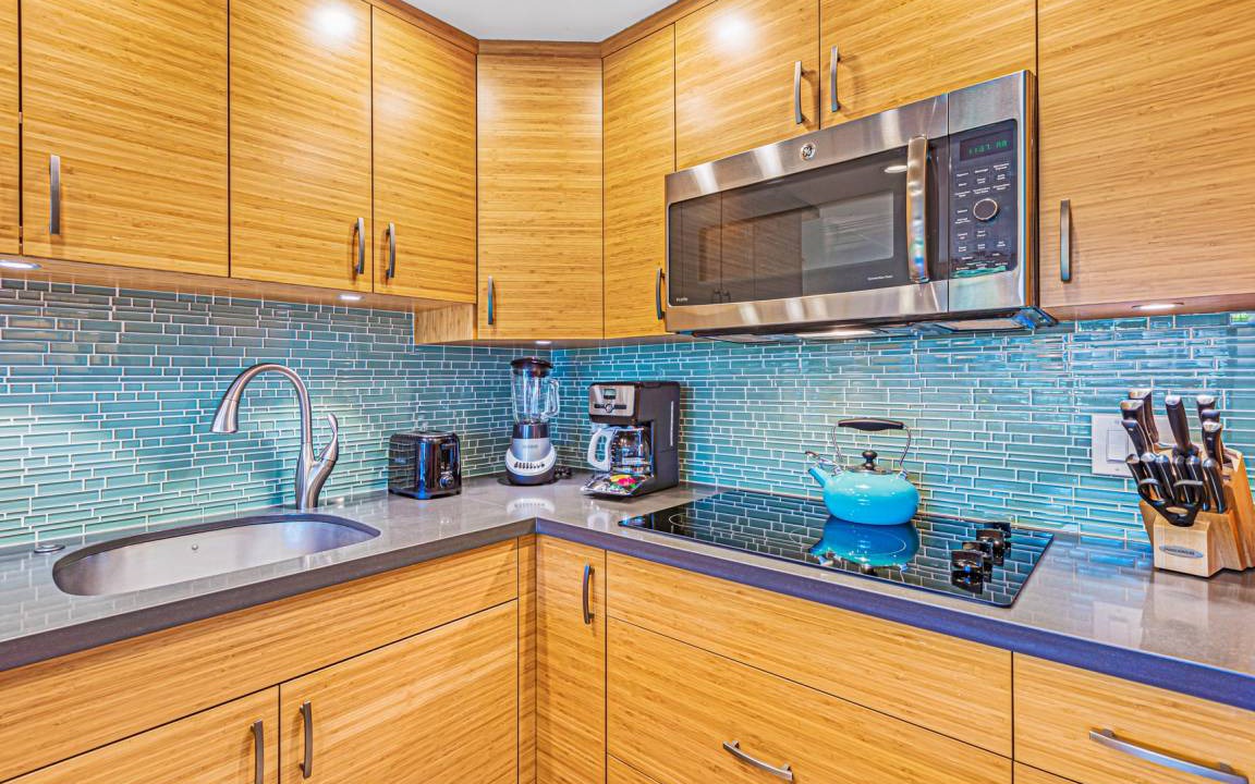 Photo of Kitchen in Historic Lahaina Front Street