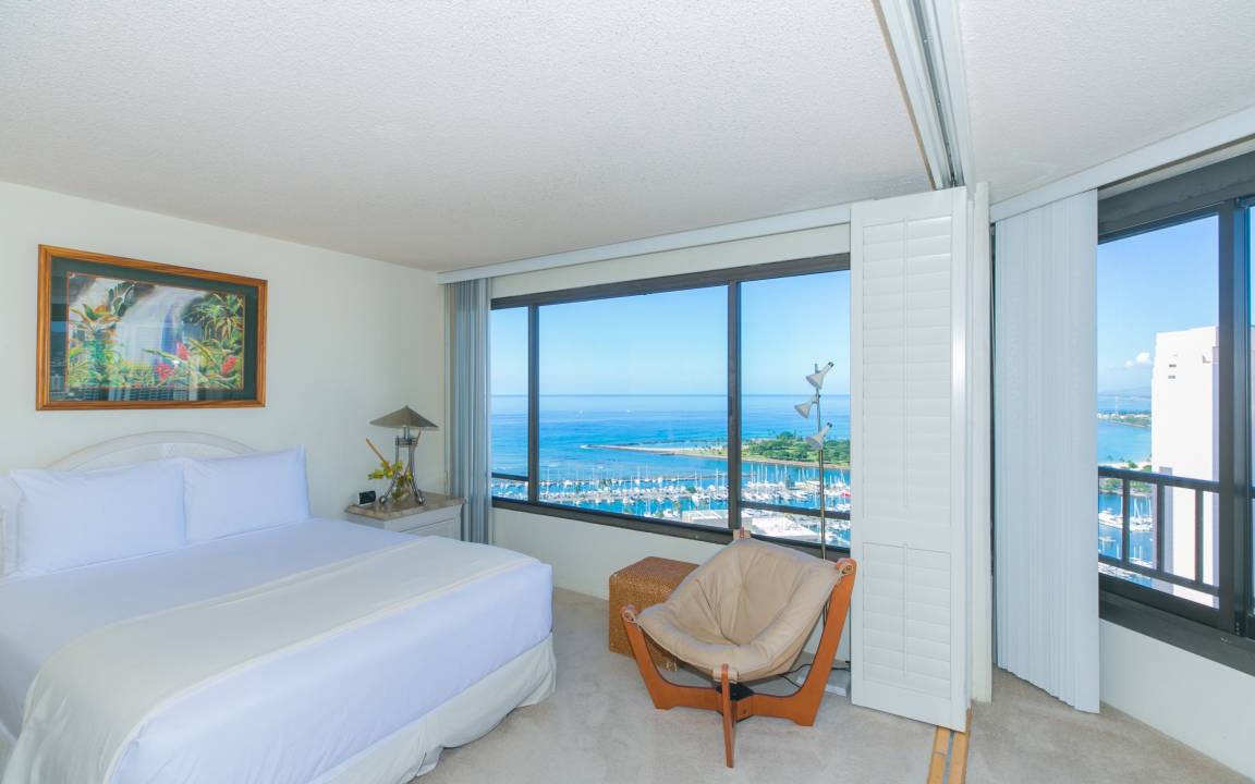 Photo of Others in Waikiki