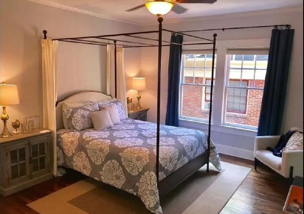 Photo of Bedroom in Morningside-Lenox Park
