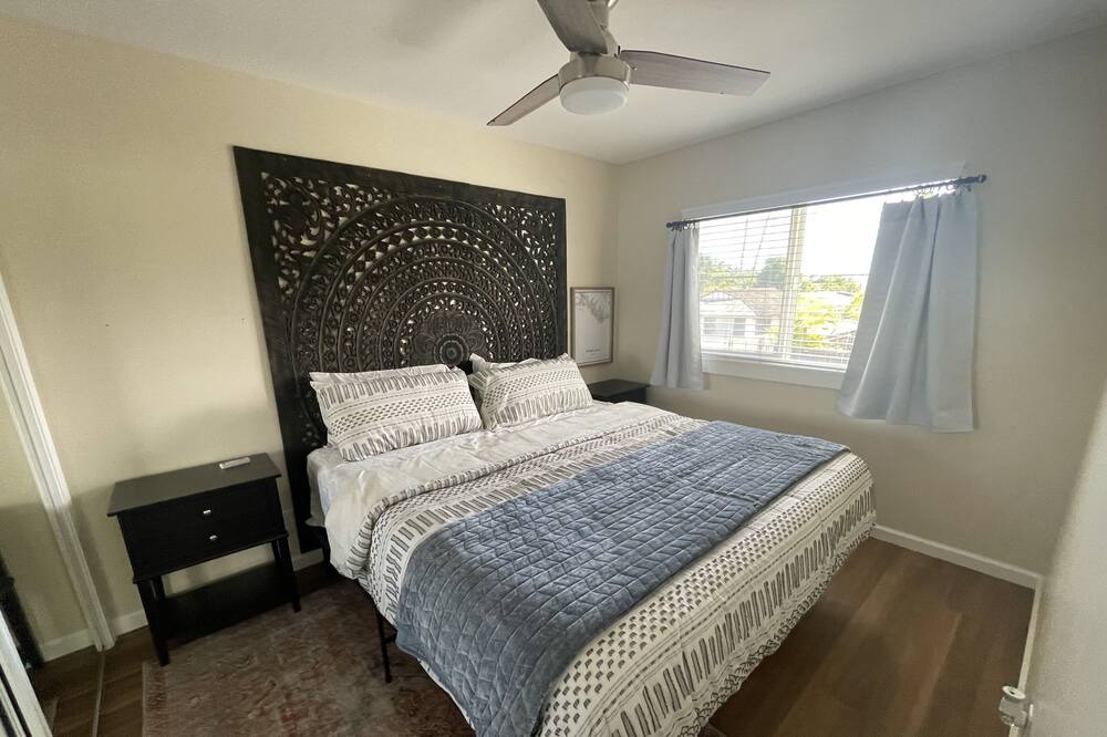 Photo of Bedroom in Coconut Grove