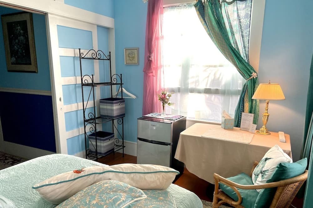 Photo of Bedroom in Hawi