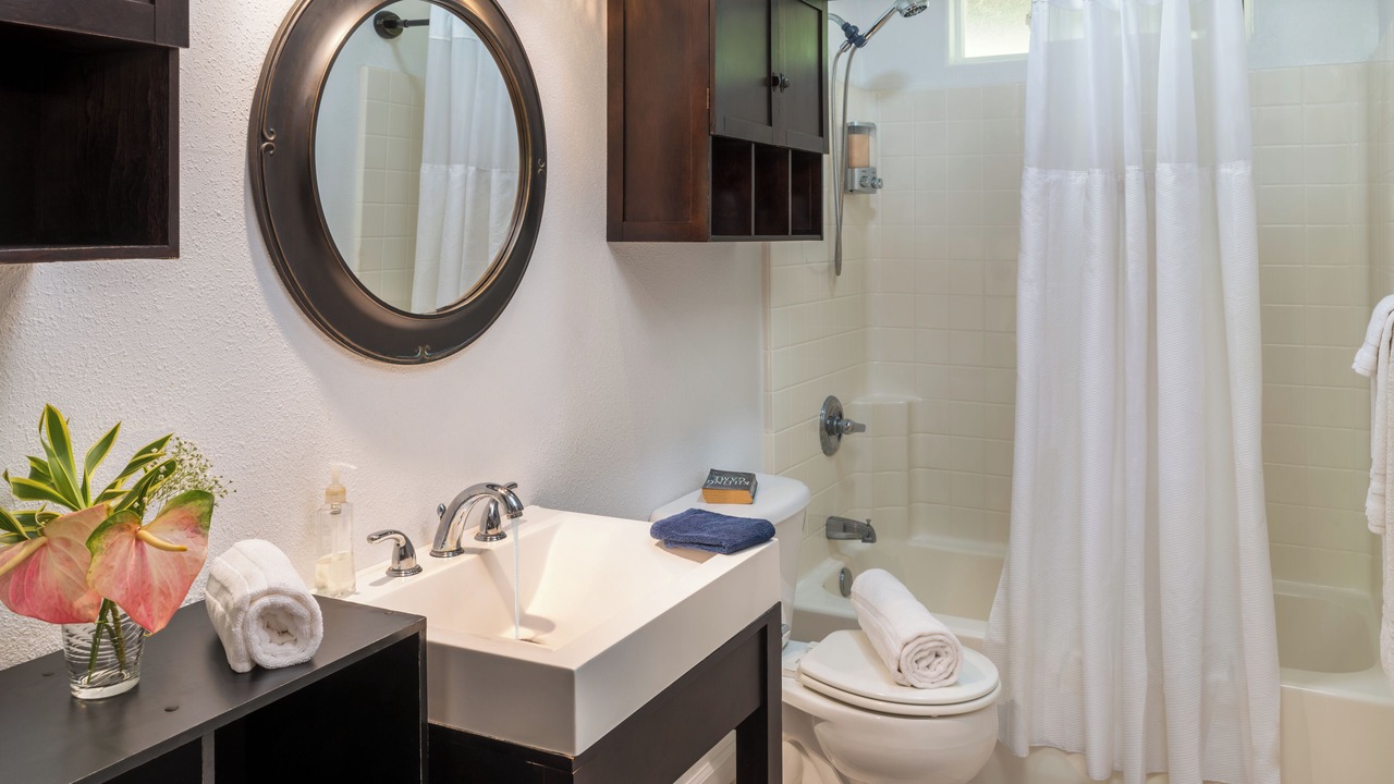 Photo of Bathroom in Volcano