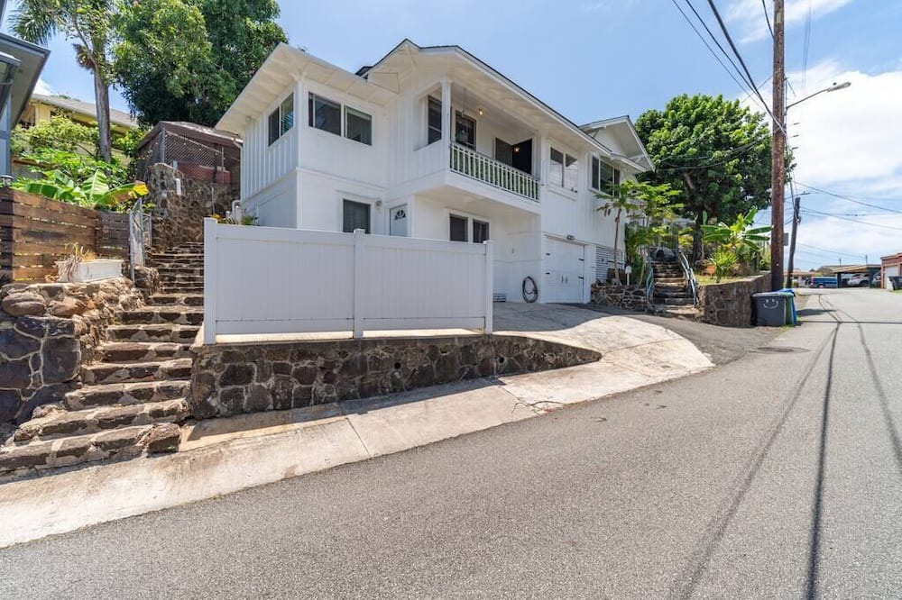 Photo of Others in Liliha - Kapalama