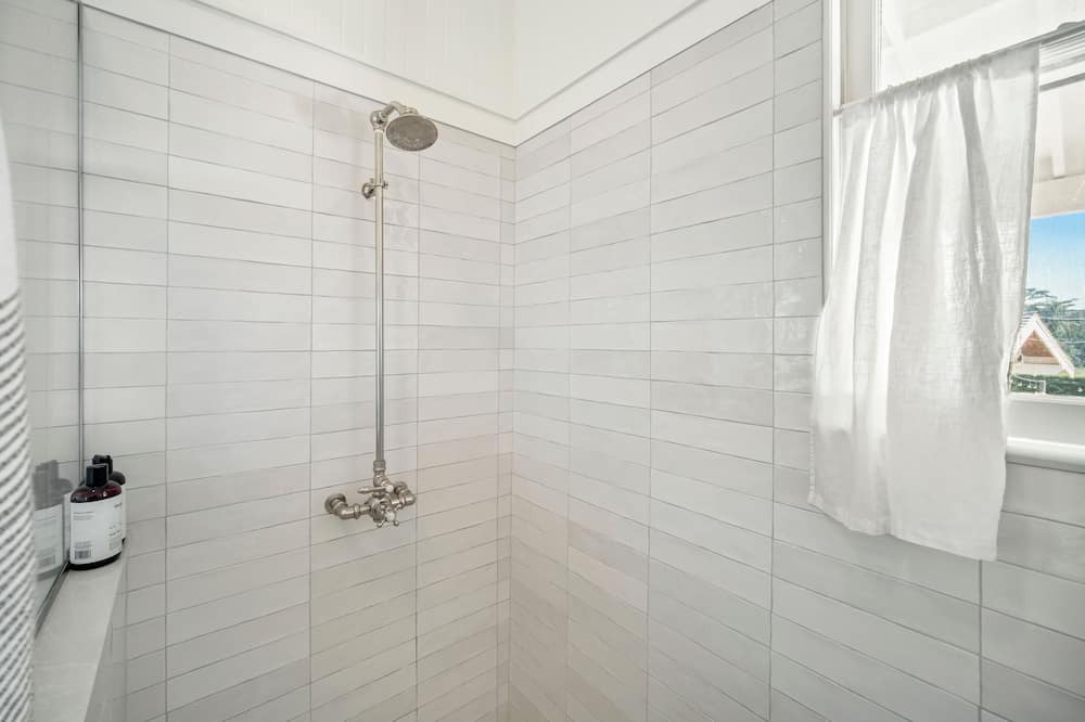 Photo of Bathroom in Koloa