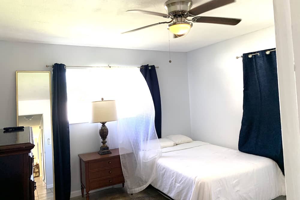 Photo of Bedroom in Kapoho