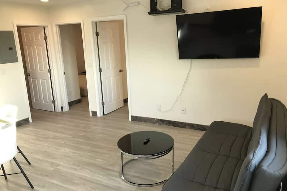 Photo of Livingroom in Liliha - Kapalama