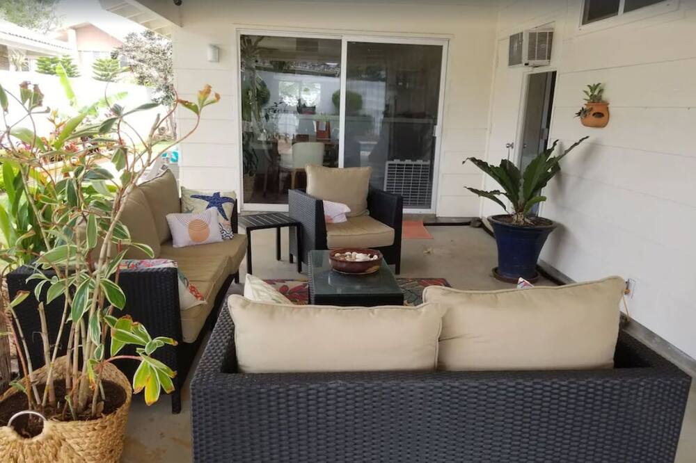 Photo of Patio Balcony in Portlock
