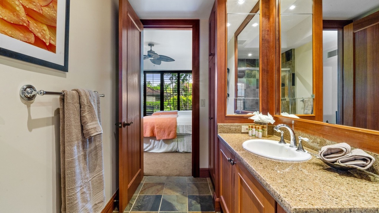 Photo of Bathroom in Kaupulehu