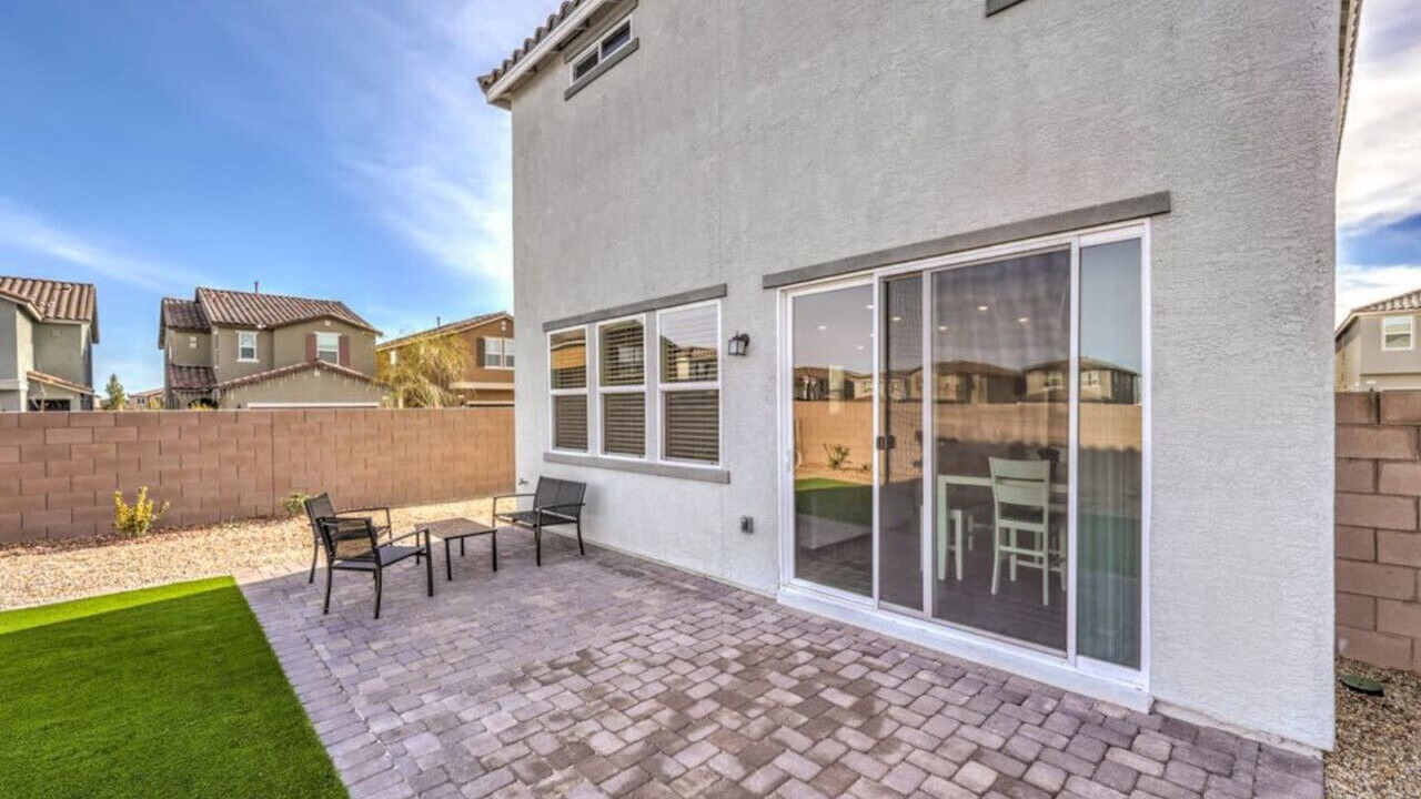 Photo of Patio Balcony in Enterprise