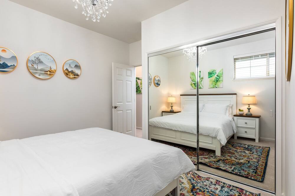 Photo of Bedroom in Makaha Valley