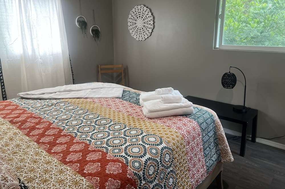 Photo of Bedroom in Eden Roc