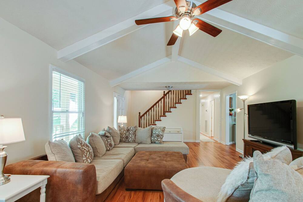 Photo of Livingroom in Bellevue