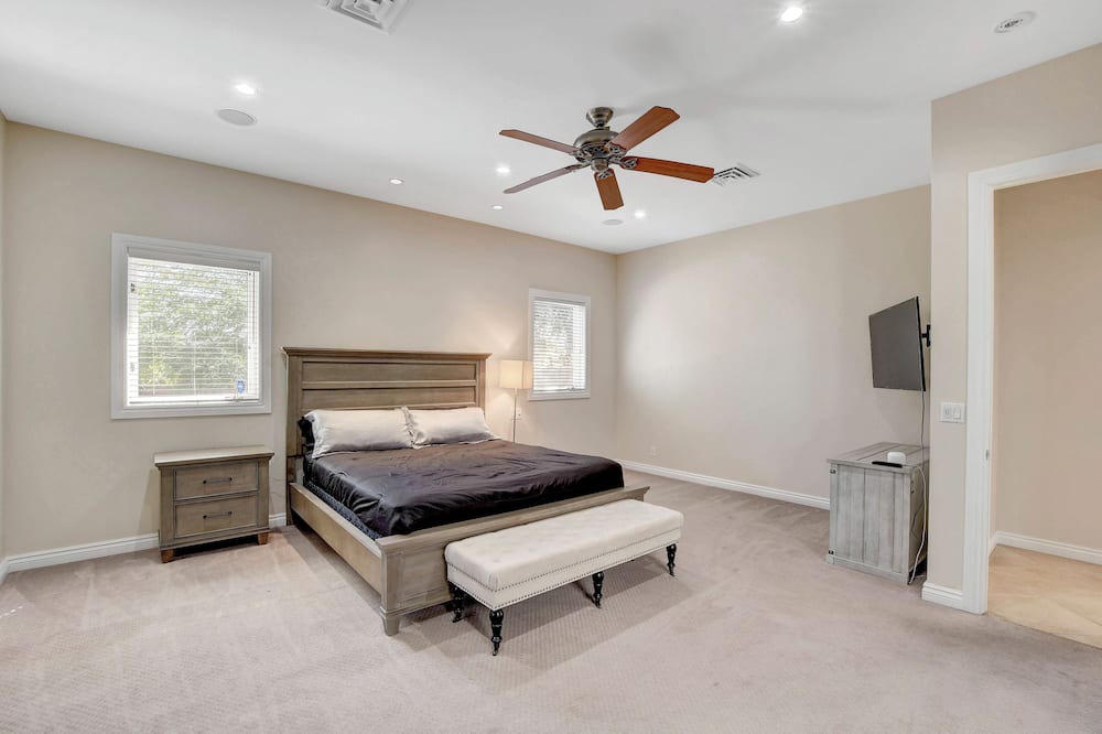 Photo of Bedroom in Spring Valley