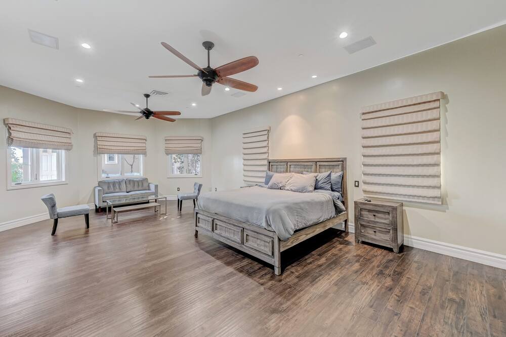 Photo of Bedroom in Spring Valley