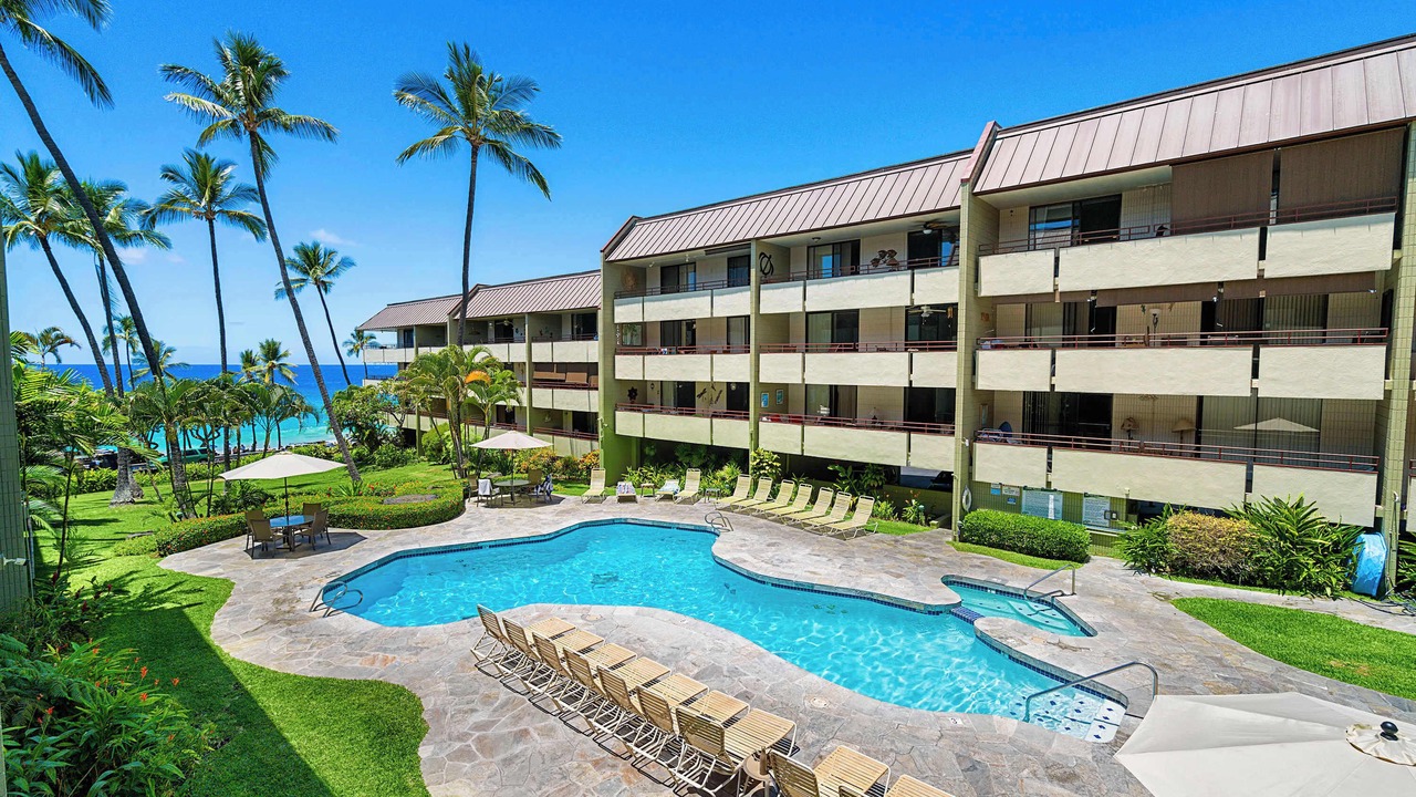 Photo of Outdoor in Kahaluu Bay