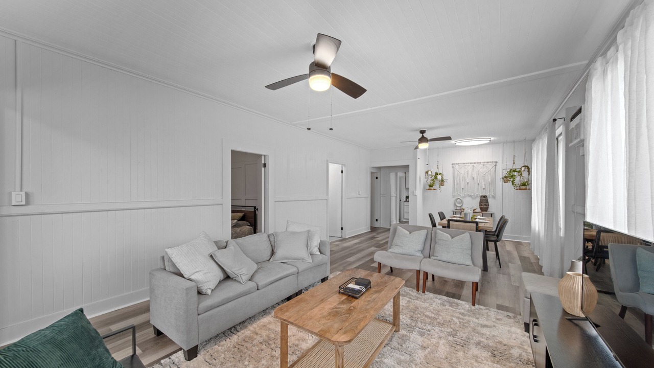 Photo of Livingroom in Hilo