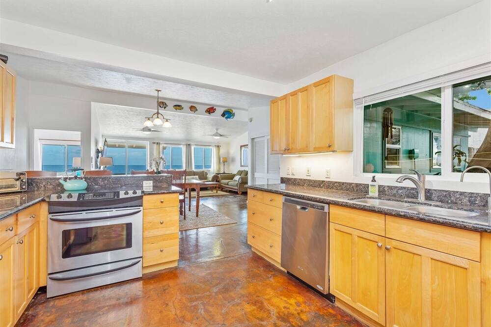 Photo of Kitchen in Waialua