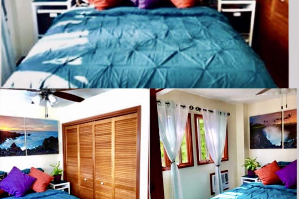 Photo of Bedroom in Tantalus