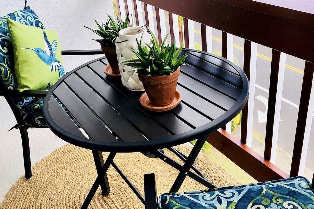 Photo of Patio Balcony in Tantalus
