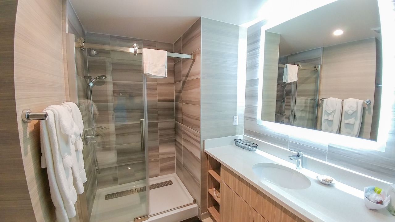Photo of Bedroom in Waikiki