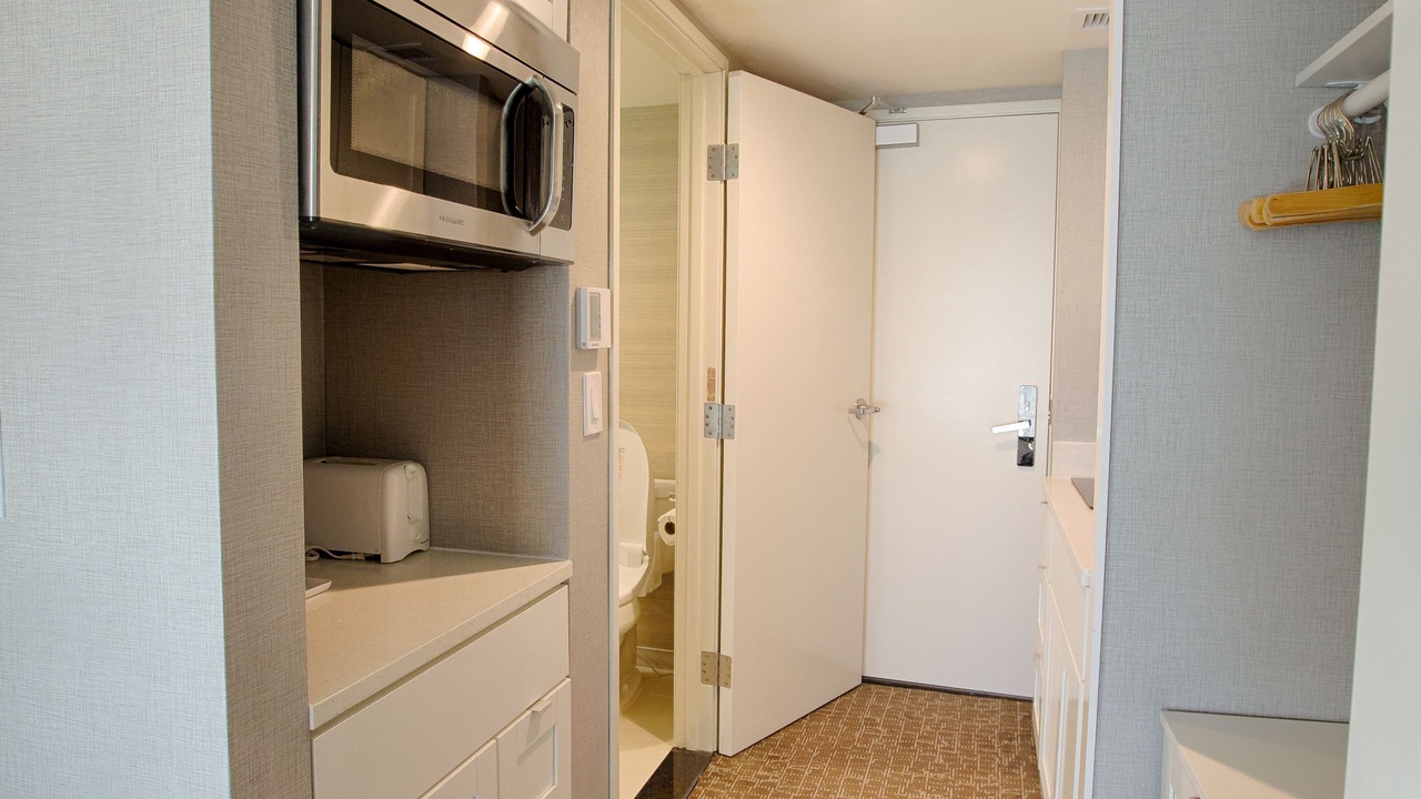 Photo of Bedroom in Waikiki