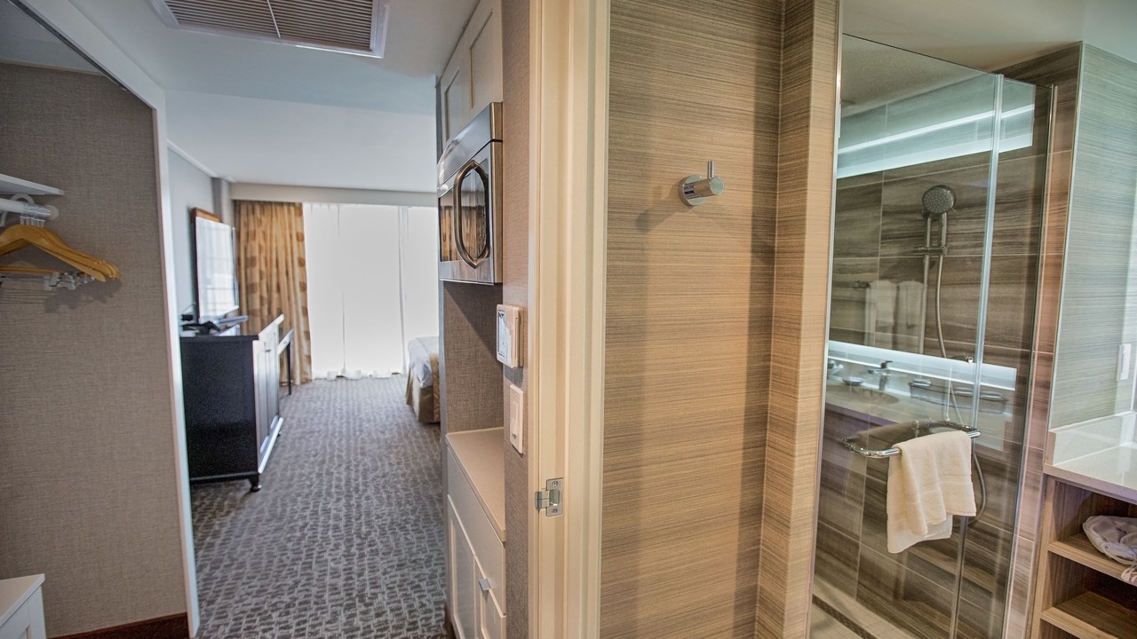 Photo of Bedroom in Waikiki