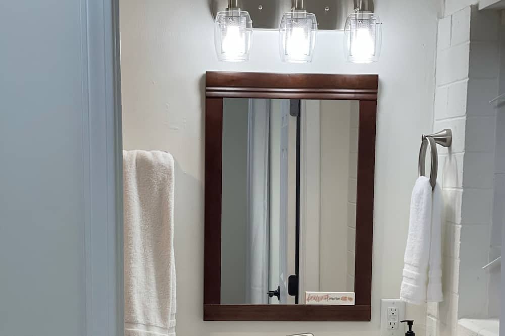 Photo of Bathroom in Portlock