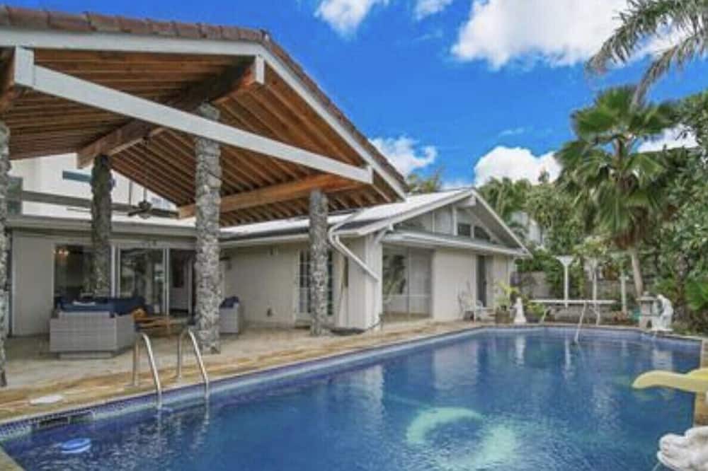 Photo of Outdoor in Portlock
