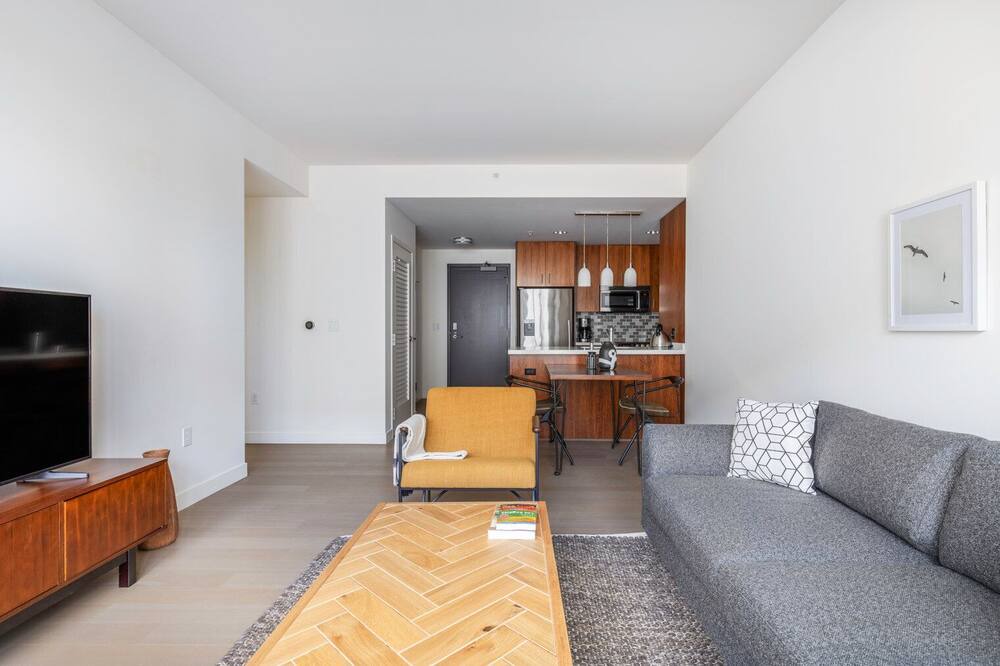Photo of Livingroom in Bunker Hill