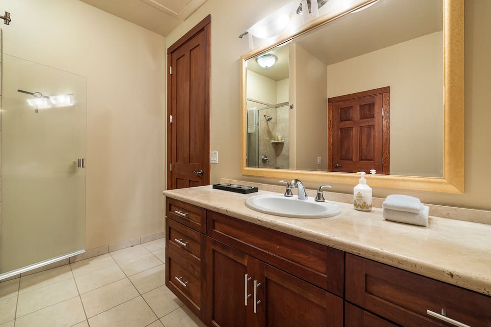 Photo of Bathroom in Kamuela