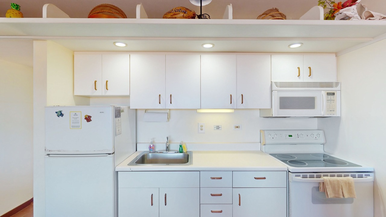Photo of Kitchen in Maunaloa