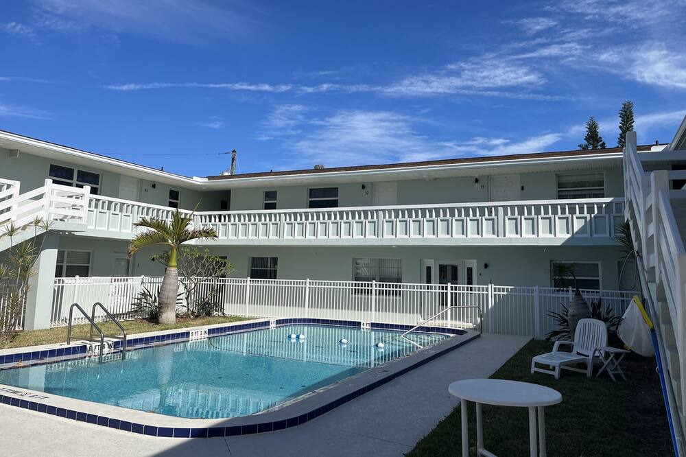 Photo of Outdoor in Cape Caneveral Beach Gardens