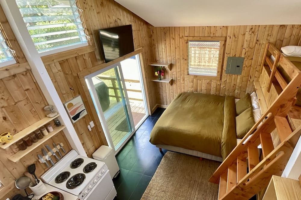 Photo of Bedroom in Pupukea