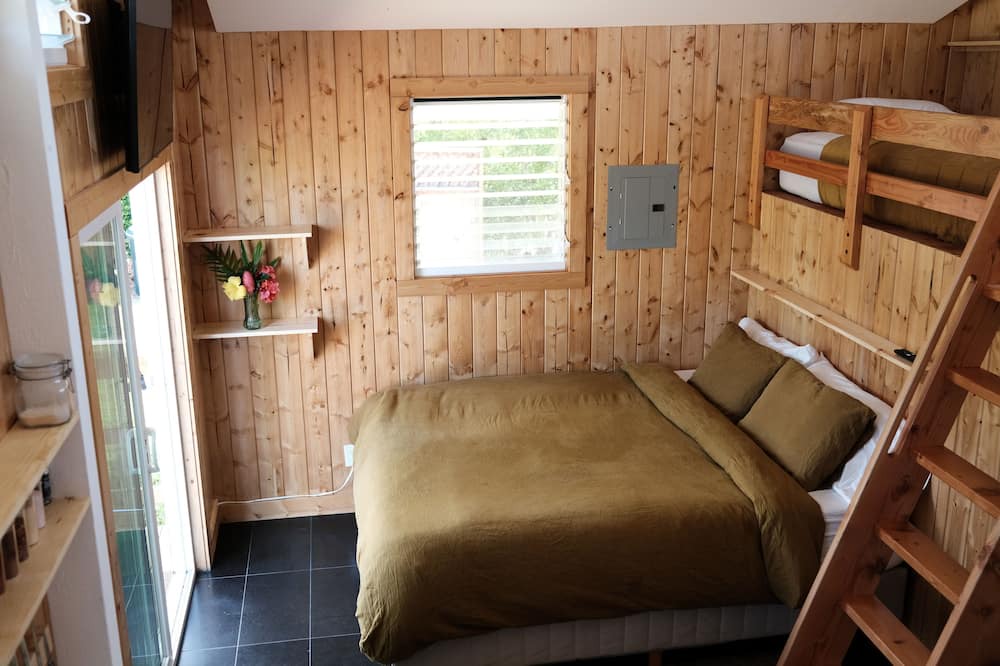 Photo of Bedroom in Pupukea