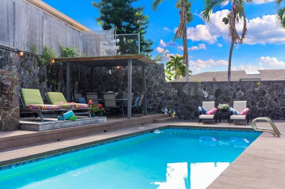 Photo of Others in Kona Palisades