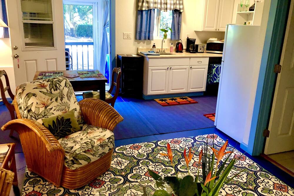 Photo of Livingroom in Hawi