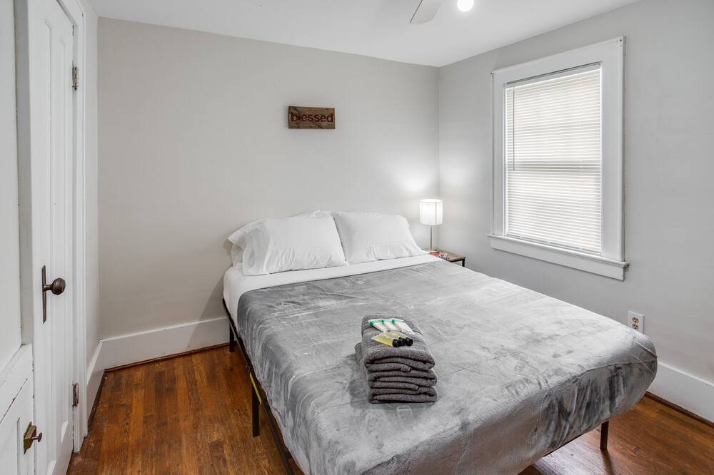 Photo of Bedroom in Rochester