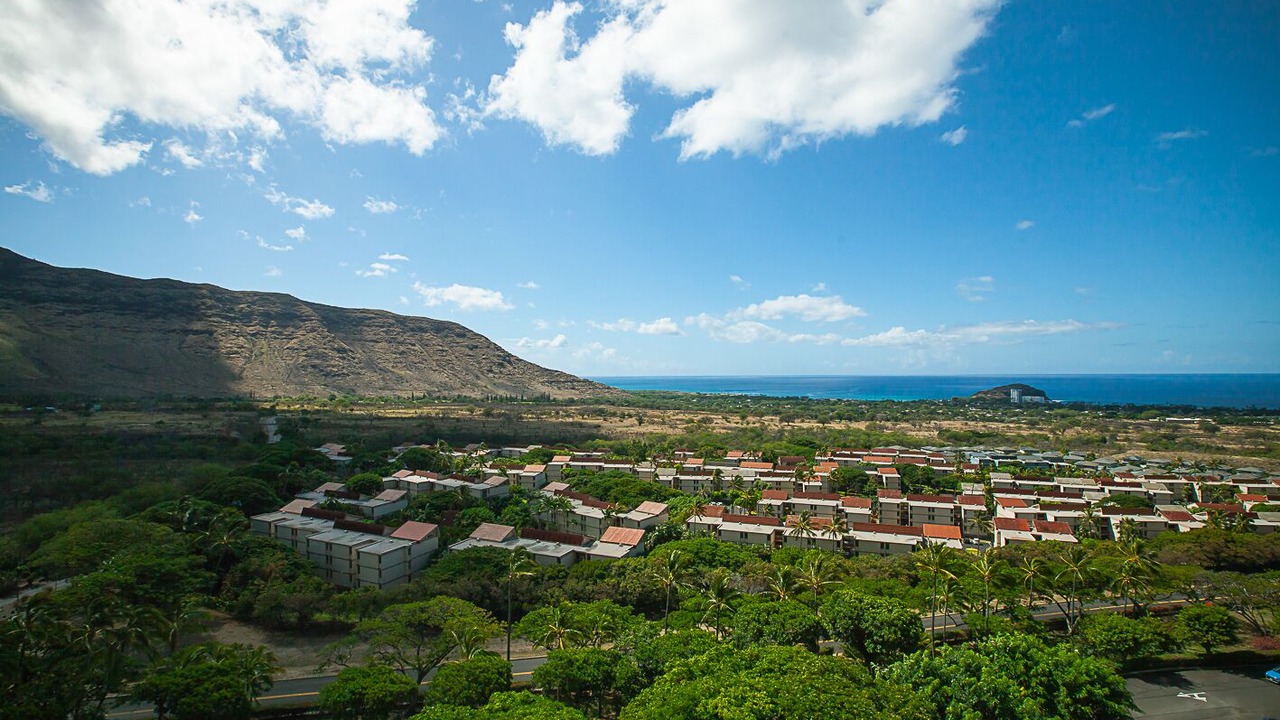 Photo of Others in Makaha