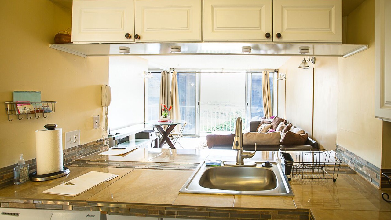 Photo of Kitchen in Makaha