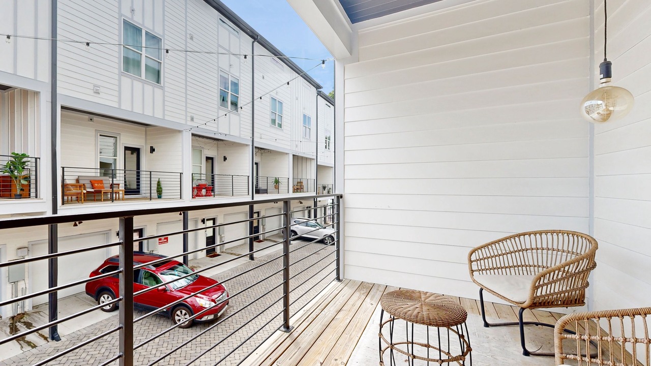 Photo of Outdoor in Hillsboro West End