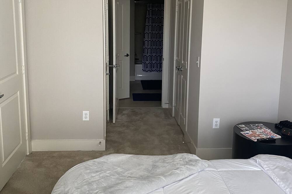 Photo of Bedroom in Piedmont Heights