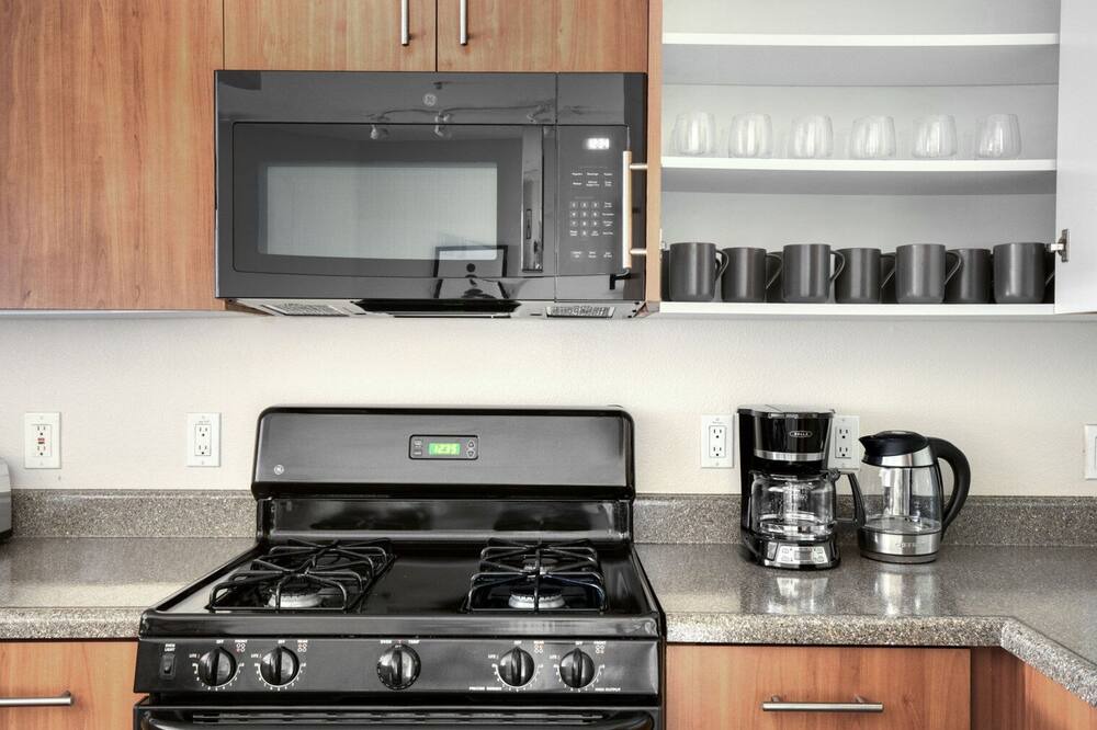 Photo of Kitchen in NoHo Arts District