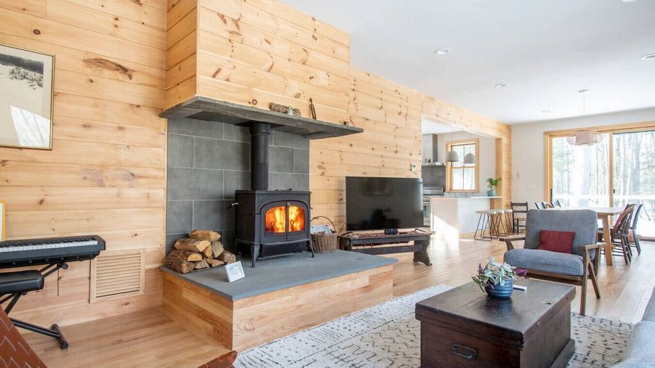 Photo of Livingroom in Accord