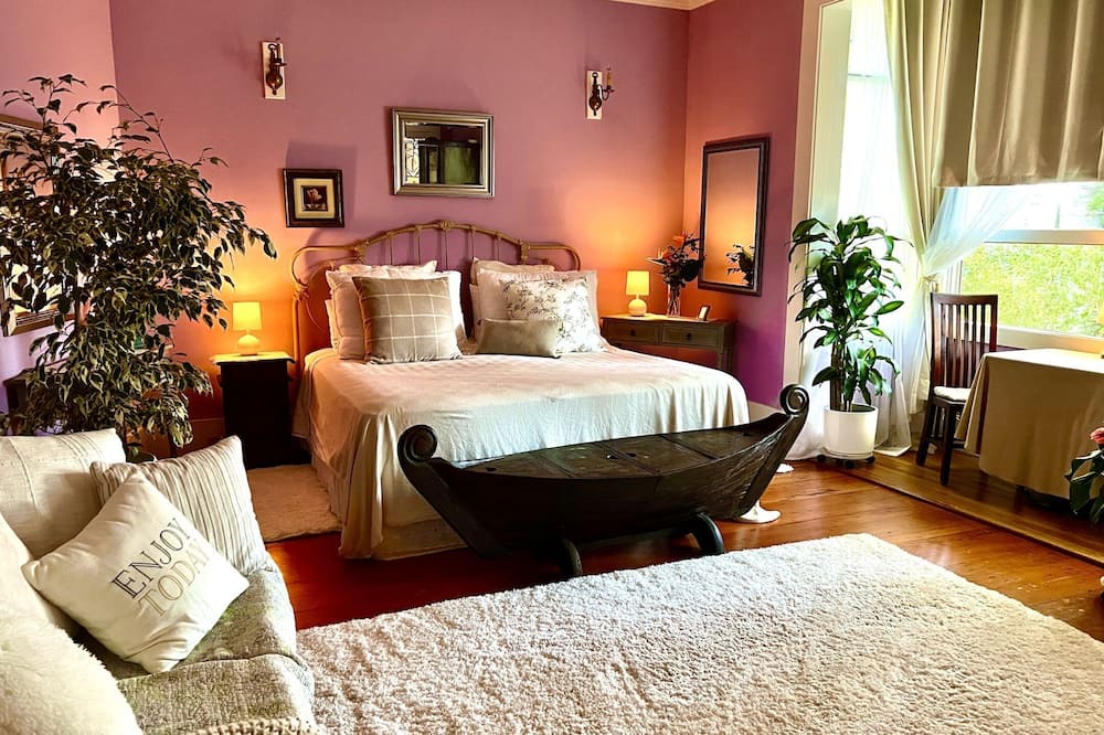 Photo of Bedroom in Hawi