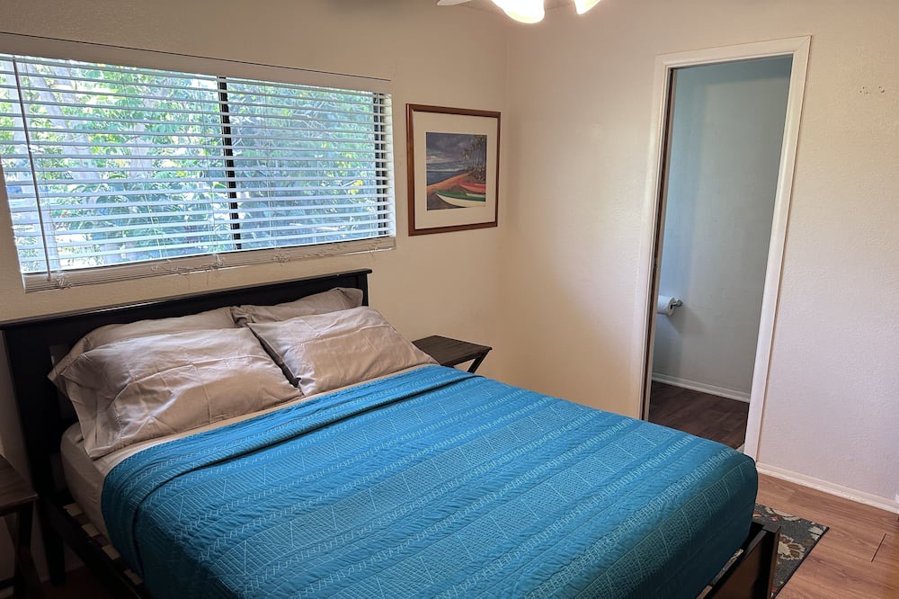 Photo of Bedroom in Mokuleia