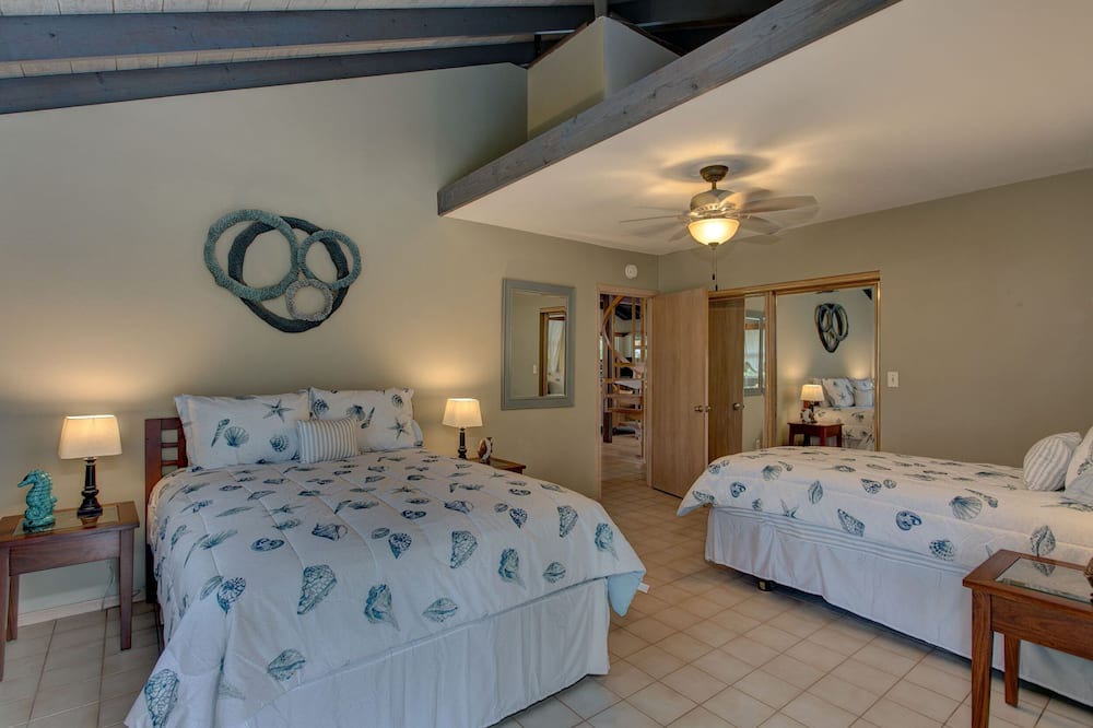 Photo of Bedroom in Keaau