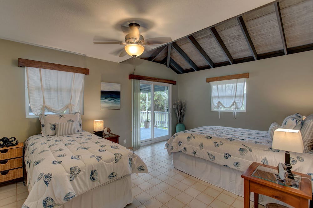 Photo of Bedroom in Keaau