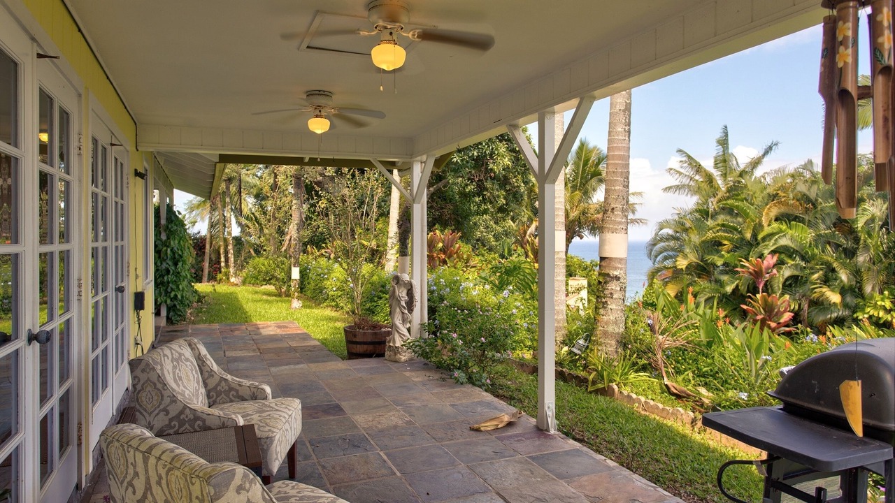 Photo of Patio Balcony in Ninole