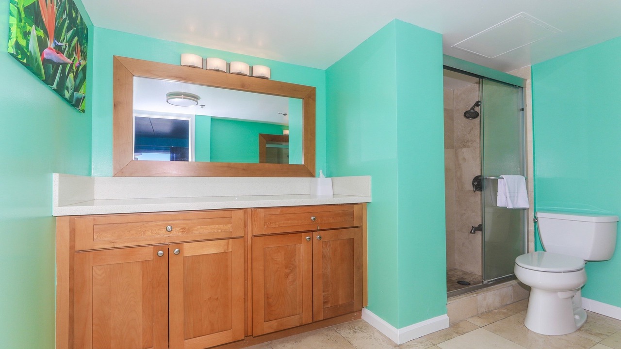 Photo of Bathroom in Waikiki