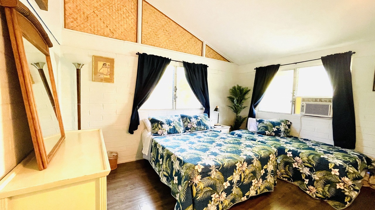 Photo of Bedroom in Hawaii Kai